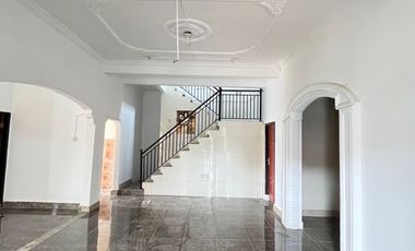 Rumah di Karang Baru Mataram