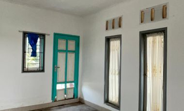 Rumah di Karang Baru Mataram