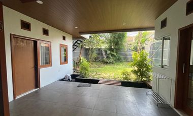 Disewakan Rumah di Kompleks Istana Regensi 2