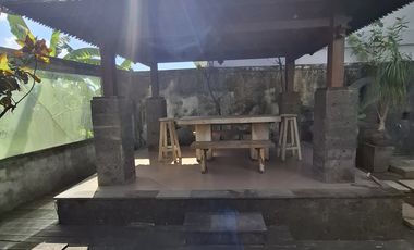 Buc villa 250m2 pool,furnis view sawah elit sekar jepun gatsu dkt mall