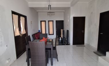 Buc villa 250m2 pool,furnis view sawah elit sekar jepun gatsu dkt mall