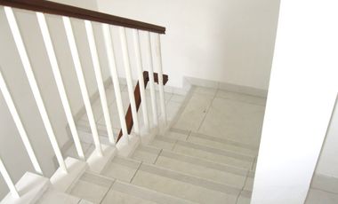 Rumah 2lt 8x15 120m Type 3KT Cluster Alamanda JGC Jakarta Garden City