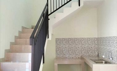 Rumah bagus 2 lantai murah di dekat kampus UII