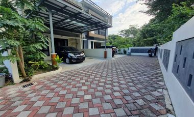 Rumah bagus 2 lantai murah di dekat kampus UII