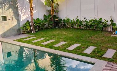 Rumah bagus 2 lantai murah di dekat kampus UII