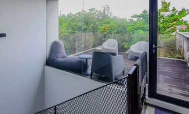 Rumah Industrialis Lokasi Strategis Bonus Furnish dkt Bintaro