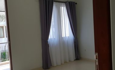 DISEWA RUMAH MINIMALIS SIAP HUNI DALAM TOWNHOUSE CIPETE JAKARTA SELATA