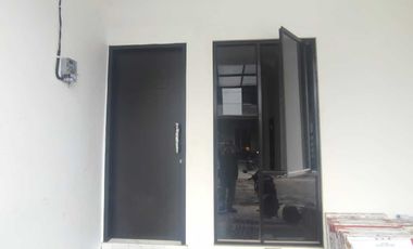 RUMAH BARU MURAH CLUSTER JALAN LEBAR MINIMALIS STRATEGIS DI JAGAKARSA