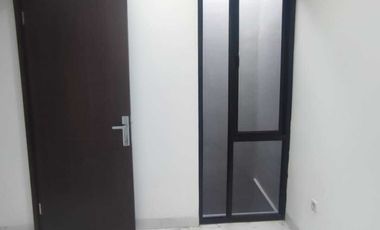 RUMAH BARU MURAH CLUSTER JALAN LEBAR MINIMALIS STRATEGIS DI JAGAKARSA