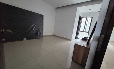 Sewa Rumah Sutera Olivia Alam Sutera 4BR Luas 10x20 Semi Furnished