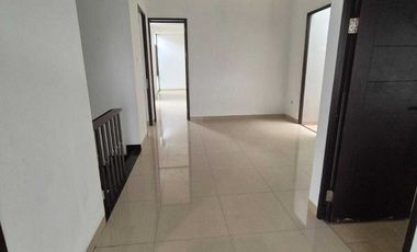 Sewa Rumah Sutera Olivia Alam Sutera 4BR Luas 10x20 Semi Furnished