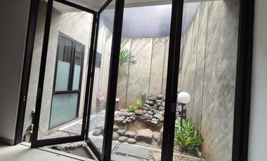 Sewa Rumah Sutera Olivia Alam Sutera 4BR Luas 10x20 Semi Furnished