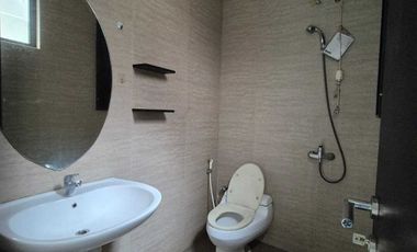 Sewa Rumah Sutera Olivia Alam Sutera 4BR Luas 10x20 Semi Furnished