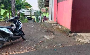 Di Jual Rumah Siap Huni,Dekat Gerbang Toll