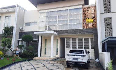 Rumah Palm Beach Pakuwon City Dekat Sekolah Cita Hati