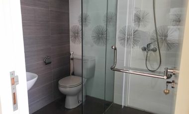 Rumah Palm Beach Pakuwon City Dekat Sekolah Cita Hati