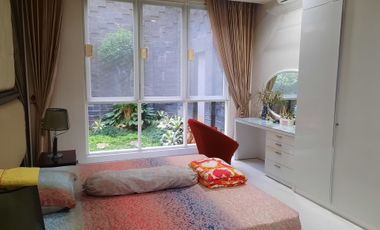 Rumah Palm Beach Pakuwon City Dekat Sekolah Cita Hati