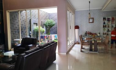 Rumah Palm Beach Pakuwon City Dekat Sekolah Cita Hati