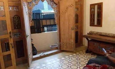 Rumah etnik joglo solo kota dijual murah BU