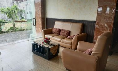 Guest house aktif tengah kota solo 47 kamar dijual cepat