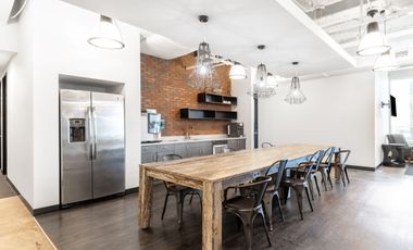 Regus -  Bella Terra Lifestyle (Coworking)