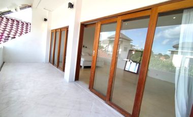 villa cantik di nusa dua,furnish,dkt tol,dan hotel bintang 5 ITDC