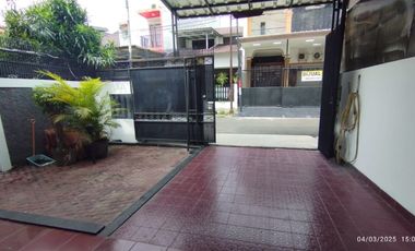 Rumah Keluarga Pondok Kelapa