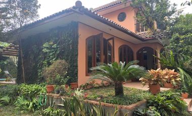 5,5M JADI 4,35M | Rumah Kolam Renang Godean, Villa 1439m MENAWAN