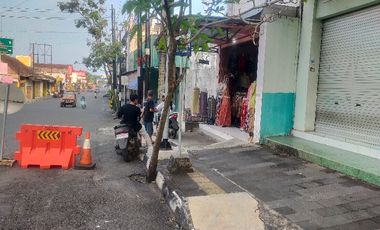Ruko dijual dan rumah strategis di pasar kota wonosari gunungkidul