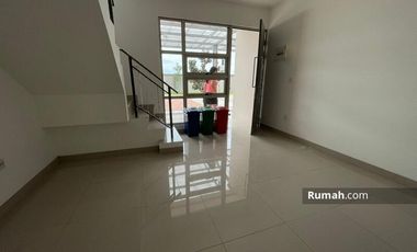 Disewakan Rumah Brand new Cluster San Antonio Pik2, 2 Kamar Murah