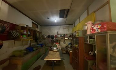 Rumah dan tempat usaha dekat alun alun utara Boyolali