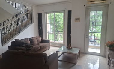 Disewakan Rumah 3 Lantai Furnish di Sutera Onyx, Alam Sutera Tangerang