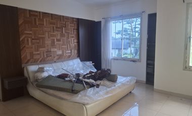 Disewakan Rumah 3 Lantai Furnish di Sutera Onyx, Alam Sutera Tangerang