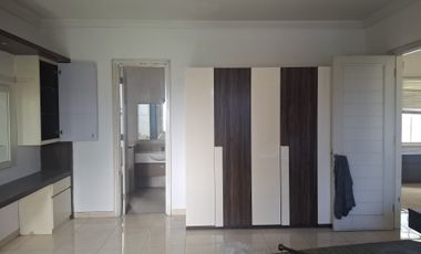 Disewakan Rumah 3 Lantai Furnish di Sutera Onyx, Alam Sutera Tangerang