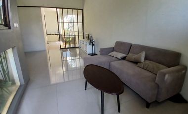 Rumah Modern Tropis 3 KT strategis di Komplek Asabri  Jatiasih