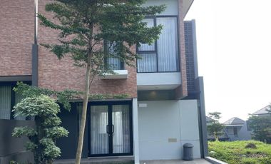 Rumah Villa Dijual di Taman Dayu New Vermont Pandaan