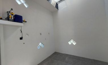 Rumah Mewah Cantik Siap Huni di Fajar Indah Solo