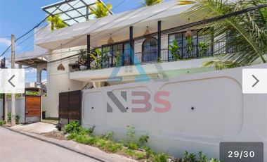 Dijual villa modern  Lokasi Canggu Tibubeneng Bali Indonesia