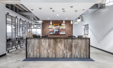 Regus - The Energy Building (Kantor Pribadi 5 Orang)