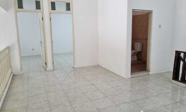 Disewakan rumah siap huni di rawamangun