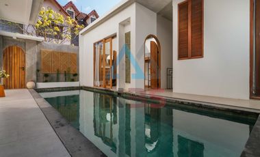 Jual cepat 2 unit  1 villa & 1 semi villa Di Jimbaran bawah