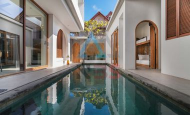 Jual cepat 2 unit  1 villa & 1 semi villa Di Jimbaran bawah