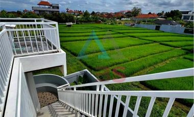 For sale / freehold Brand New & View Sawah Villa Bumbak Kerobokan
