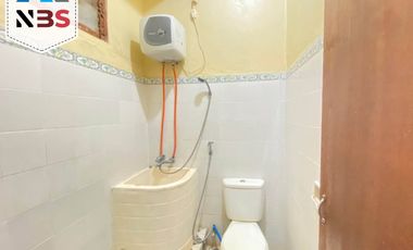 DIJUAL RUMAH 2 LANTAI LOKASI STRATEGIS SESETAN DENPASAR SELATAN BALI