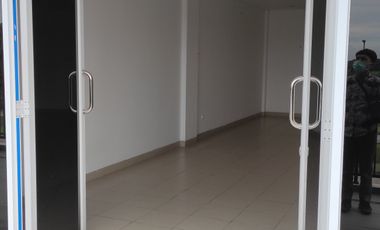 Ruko 3 Lantai Parkir Luas Bagus Rapi Bersih Cocok Kantor Gudang Besar