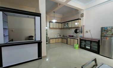 DIJUAL RUMAH SIAP HUNI KM 11 PALEMBANG – Bonus 4 AC & Furnitur