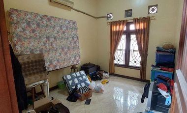 Rumah Solobaru dekat the park mall dijual murah BU