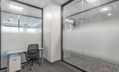 Regus - The Energy Building (Kantor Pribadi 2 Orang)