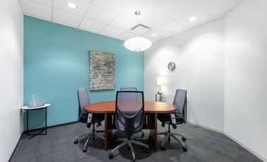 Regus - The Energy Building (Kantor Pribadi 2 Orang)