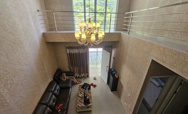 Dijual Rumah Full Furnish dan Sudah Renov di Green River View